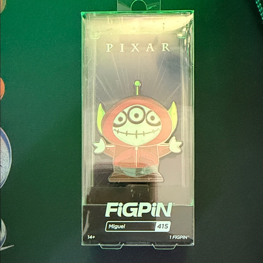 Pixar Figpin Alien Collectible - Miguel #415